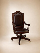 Load image into Gallery viewer, Executive Studs Office Chair
